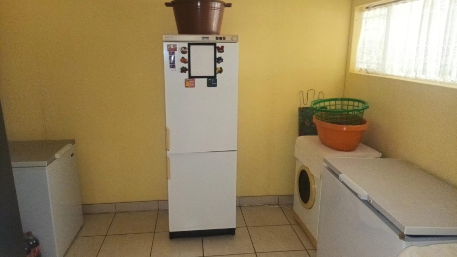 4 Bedroom Property for Sale in Hennenman Free State